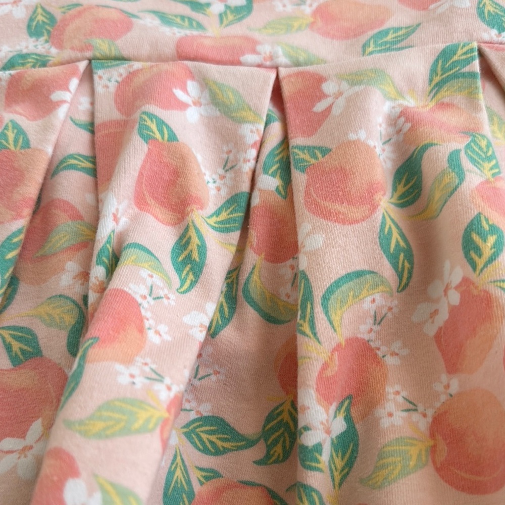 Tommy Bahama Peach Graphic Tee and Skirt Set size 5/6 - Picture 6 of 8